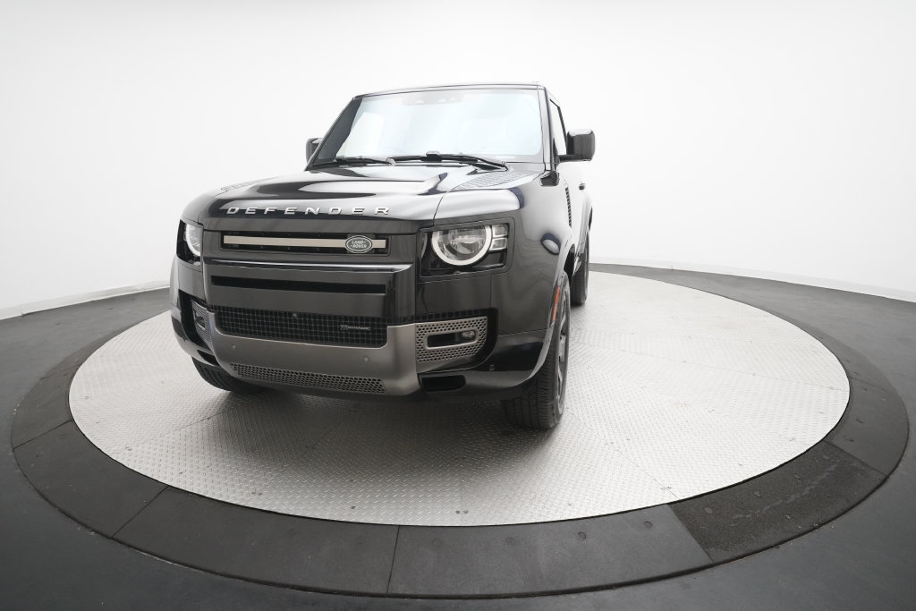 Used 2022 Land Rover Defender 90 X-Dynamic S AWD/4WD image 12