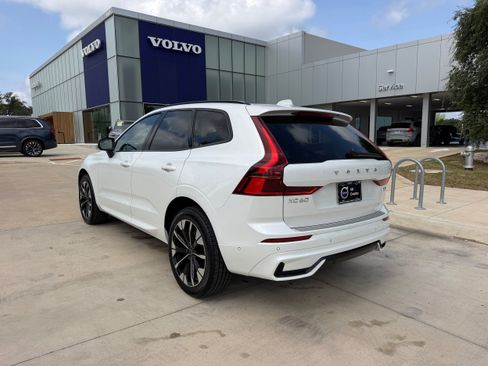 Certified 2026 Volvo XC60 B5 Plus AWD/4WD image 4