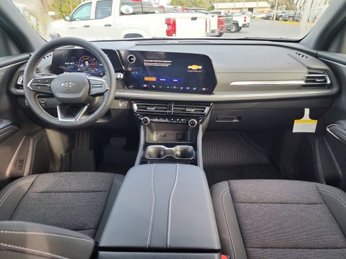 New 2026 Chevrolet Traverse LT w/ Midnight/Sport Edition image 11