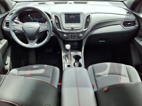 Used 2024 Chevrolet Equinox RS FWD image 11