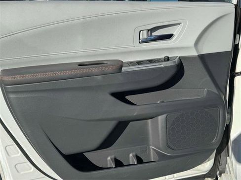 Certified 2022 Toyota Sienna XSE image 15