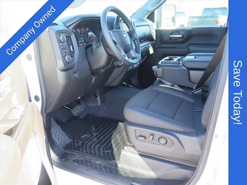 New 2026 Chevrolet Silverado 2500 Custom w/ Custom Value Package AWD/4WD image 11