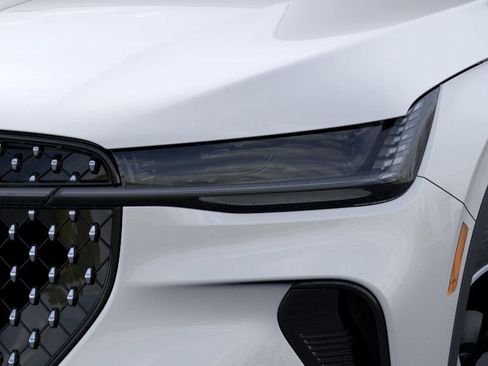 New 2026 Lincoln Nautilus Premier image 18