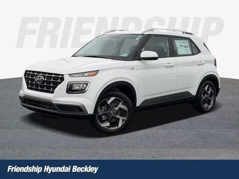New 2026 Hyundai Venue SEL FWD image 1