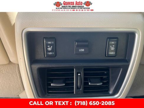 Used 2016 Nissan Murano Platinum w/ Platinum Technology Package image 19