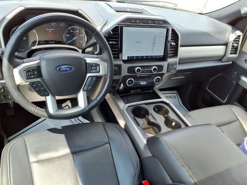 Used 2022 Ford F250 Lariat w/ Black Appearance Package AWD/4WD image 5