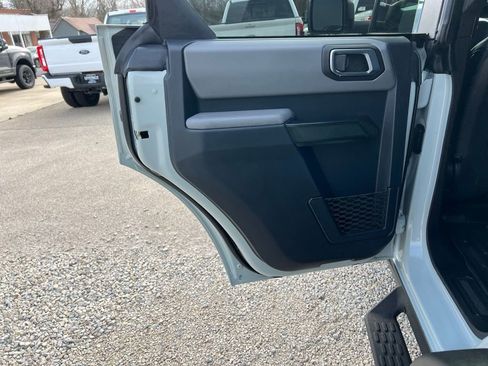 Used 2024 Ford Bronco Everglades image 15