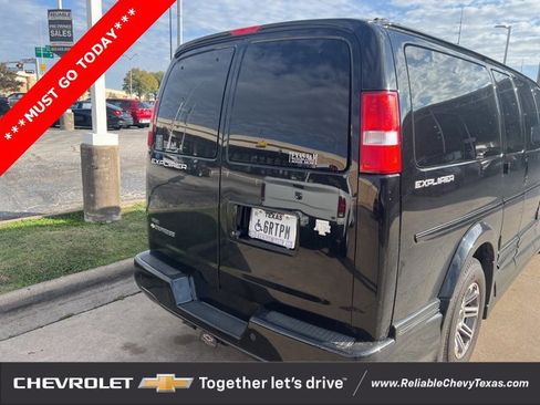 Used 2019 Chevrolet Express 2500 Work Van image 6