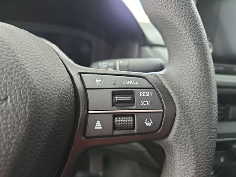 Certified 2024 Honda Accord EX image 17