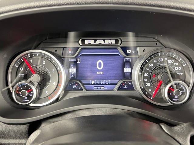 New 2027 RAM 3500 Big Horn AWD/4WD image 17