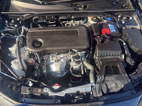Used 2025 Honda Civic Sport image 21
