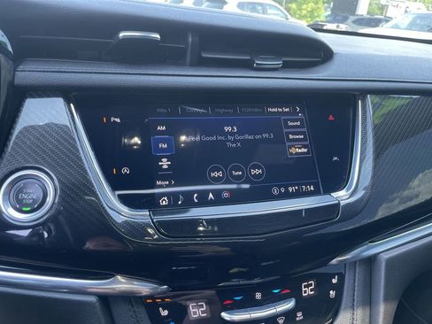 Used 2023 Cadillac XT6 Sport AWD/4WD image 12