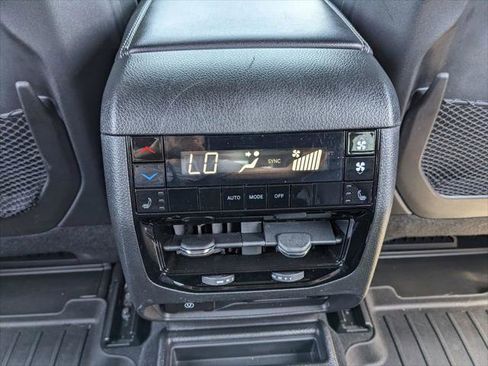 Certified 2025 Jeep Grand Cherokee L Limited w/ Luxury Tech Group II RWD image 43