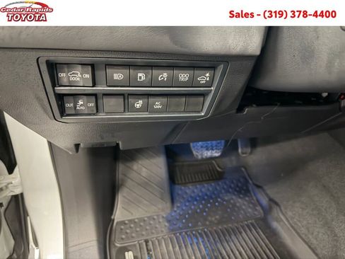 Certified 2024 Toyota Sequoia Platinum image 11