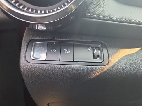 Used 2025 Chevrolet Equinox LT w/ Convenience Package II FWD image 25