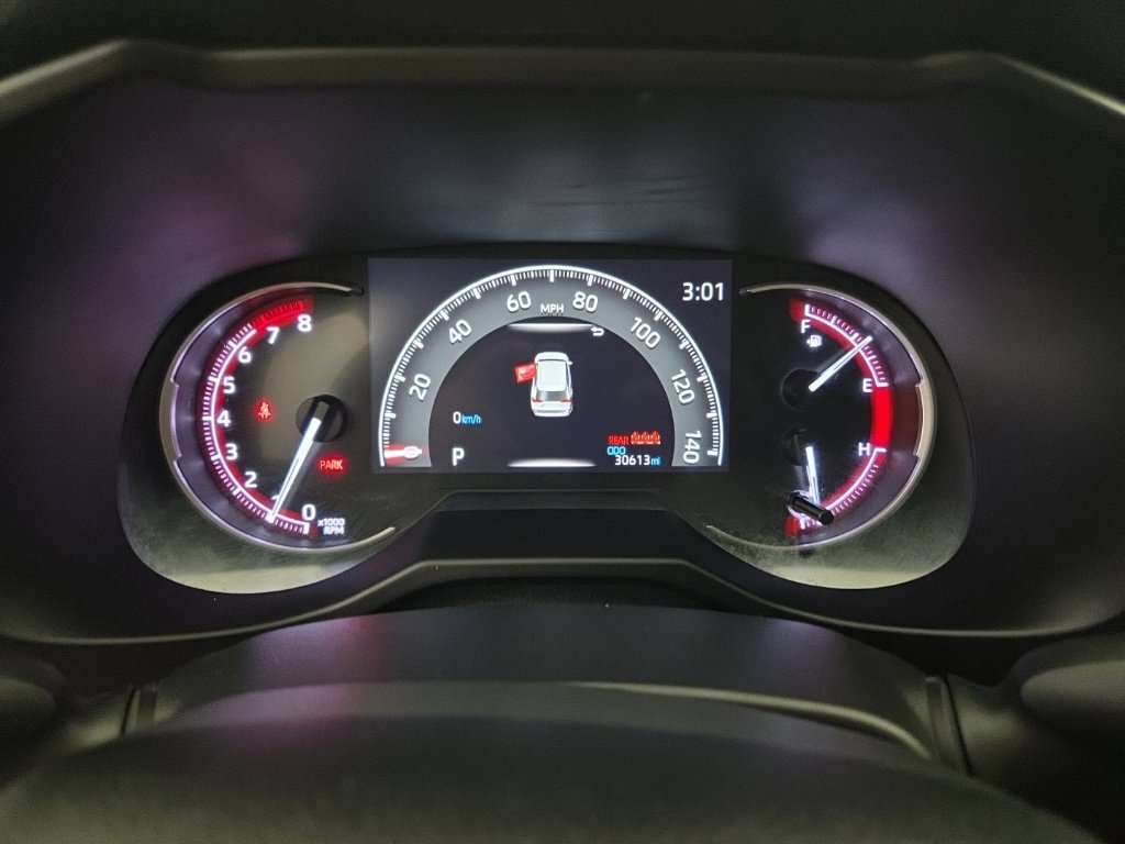 Used 2023 Toyota RAV4 LE AWD/4WD image 30