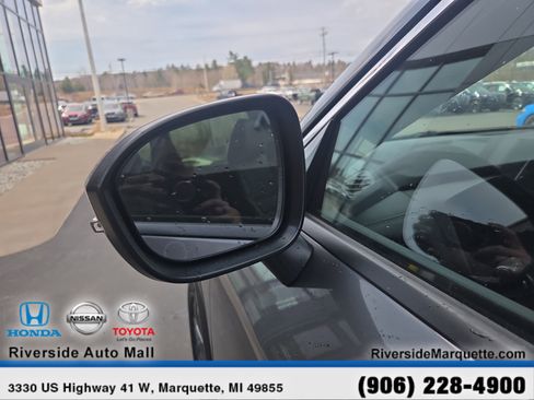 Used 2026 Nissan Rogue Platinum AWD/4WD image 5