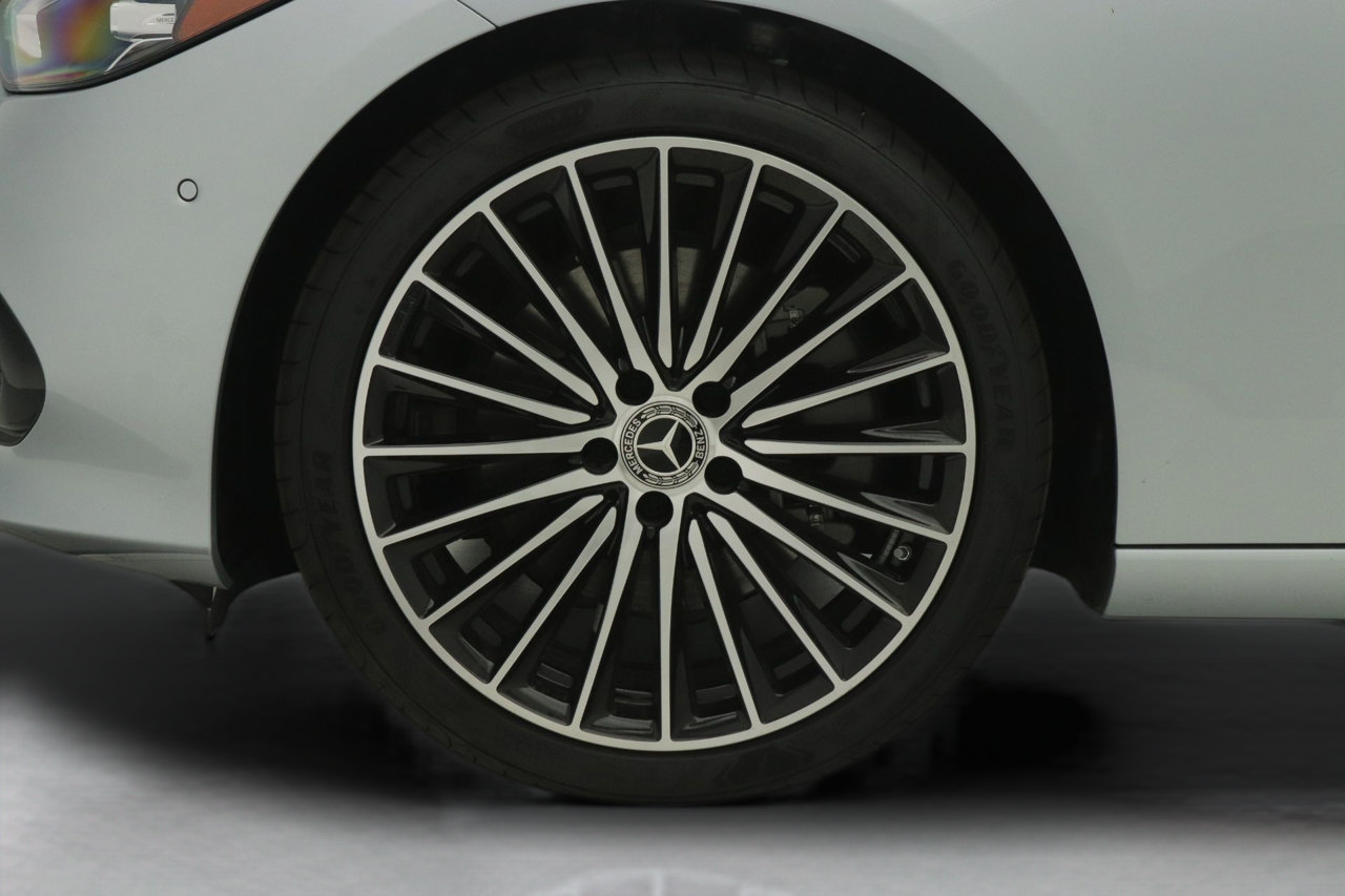 New 2026 Mercedes-Benz C 300 Sedan image 11