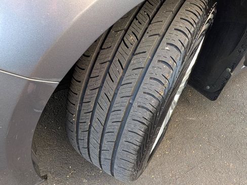 Used 2014 Ford Fusion SE w/ Equipment Group 502A FWD image 18
