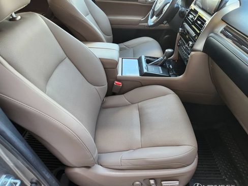 Certified 2023 Lexus GX 460 Premium w/ Premium Package AWD/4WD image 14