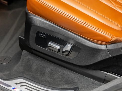 Used 2023 BMW X7 xDrive40i w/ Executive Package image 48