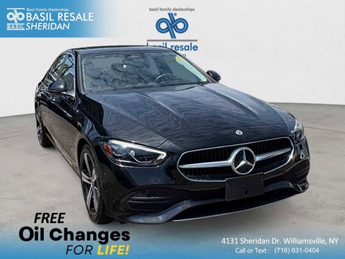Used 2025 Mercedes-Benz C 300 4MATIC Sedan image 1