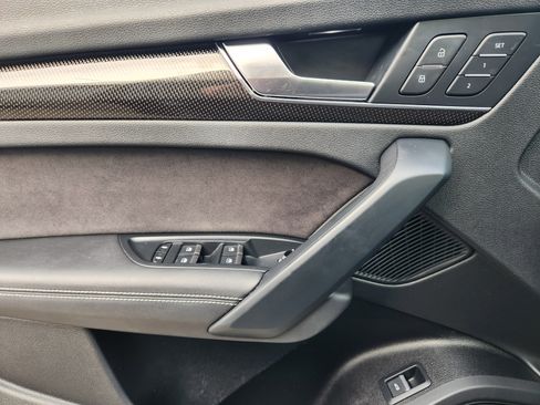 Used 2021 Audi SQ5 Prestige image 23