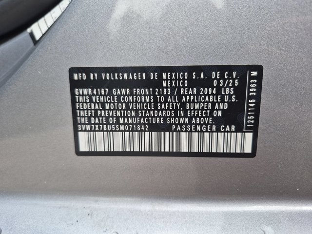 Used 2025 Volkswagen Jetta SE FWD image 35