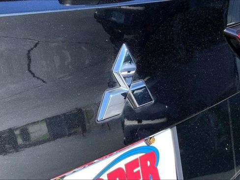 Used 2022 Mitsubishi Outlander ES AWD/4WD image 30