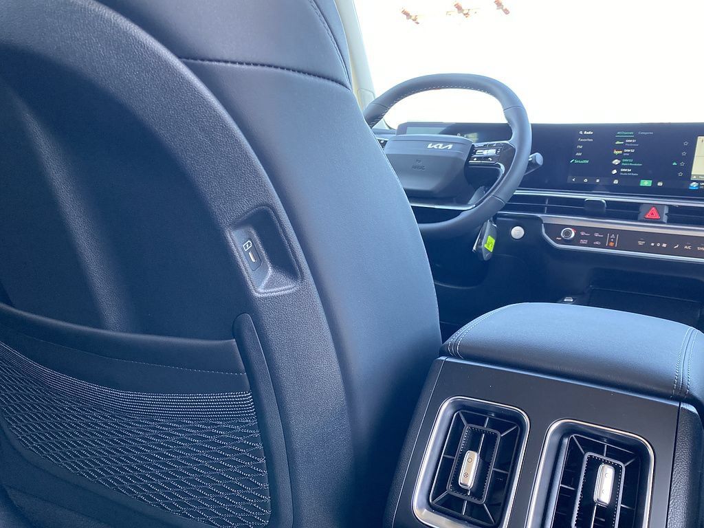 New 2026 Kia Sorento EX AWD/4WD image 23