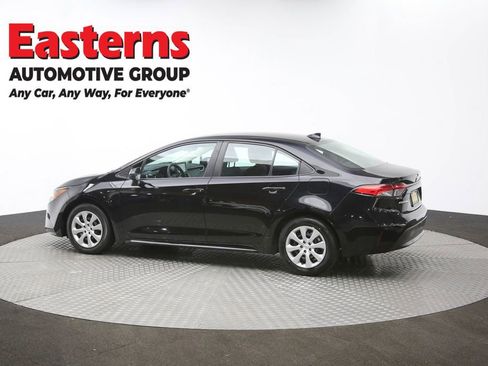 Used 2024 Toyota Corolla LE image 59