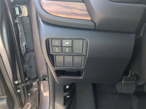 Used 2022 Honda CR-V EX-L image 16