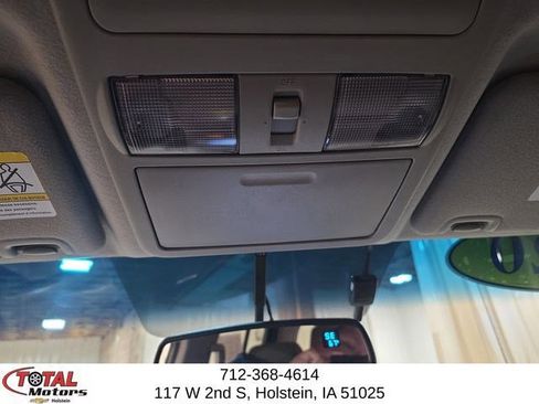 Used 2020 Nissan Frontier SV w/ Midnight Edition Floor Mats image 20