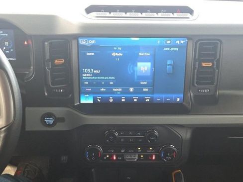 Used 2022 Ford Bronco Badlands image 29