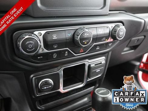 Used 2022 Jeep Gladiator Sport AWD/4WD image 34