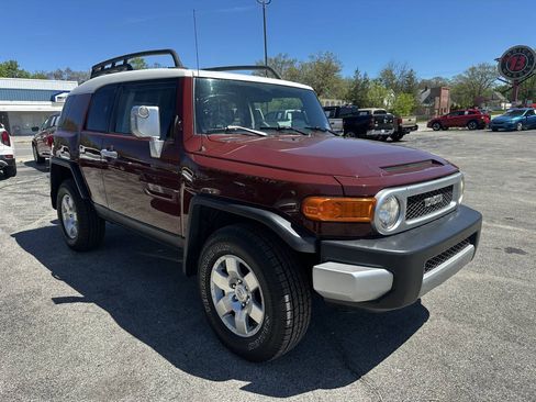 Used 2008 Toyota FJ Cruiser 4WD w/ Upgrade Pkg 2 image 4
