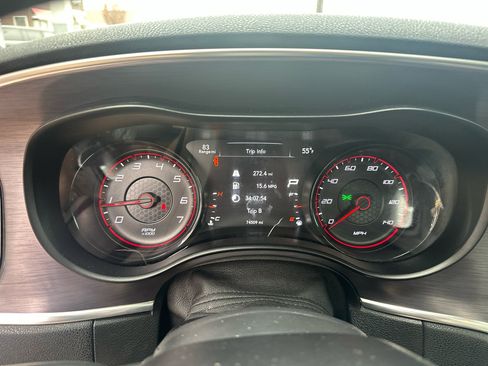 Used 2017 Dodge Charger SXT w/ Plus Group image 37