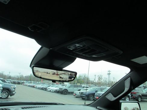 Used 2023 Chevrolet Silverado 1500 High Country w/ High Country Premium Package image 33