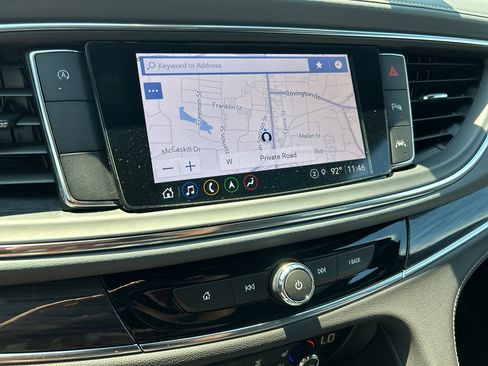 Used 2024 Buick Enclave Premium image 14