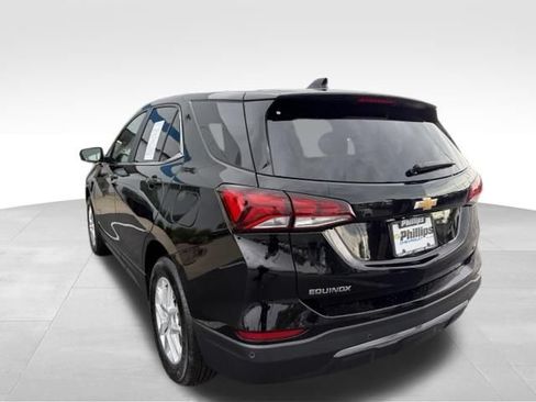 Certified 2024 Chevrolet Equinox LT FWD image 11