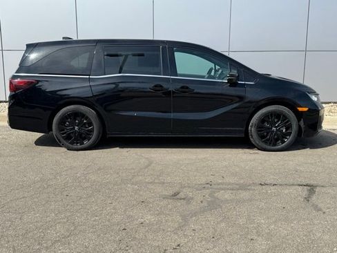 Used 2025 Honda Odyssey Sport-L image 37