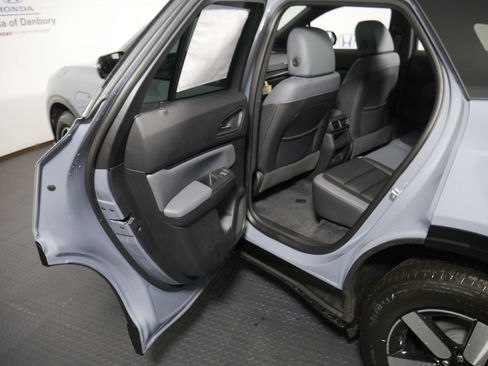 New 2025 Honda Prologue Touring image 9