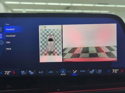 Used 2025 Chevrolet Traverse RS AWD/4WD image 23
