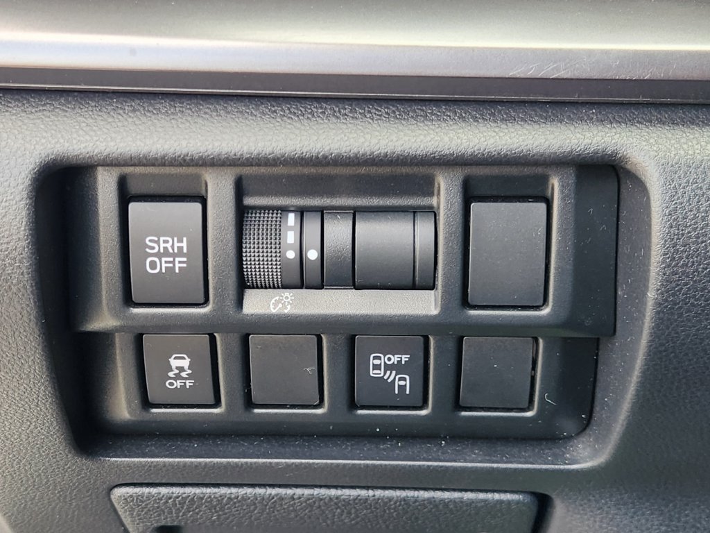 Used 2019 Subaru Crosstrek 2.0i Limited w/ Moonroof Package w/Navigation AWD/4WD image 56