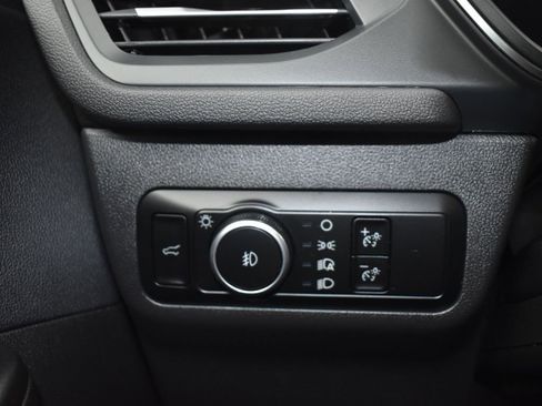 Used 2024 Ford Escape Platinum image 9