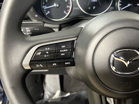 Used 2026 MAZDA MAZDA3 s Sport FWD image 19