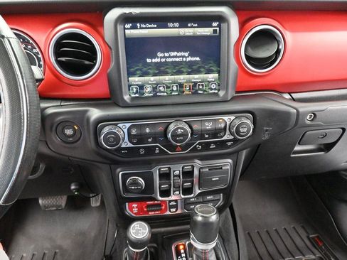 Used 2021 Jeep Gladiator Rubicon AWD/4WD image 20