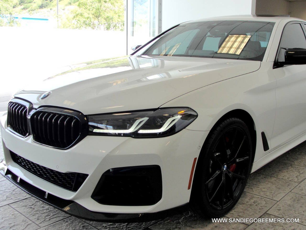 Used 2023 BMW 540i w/ M Sport Package RWD image 41