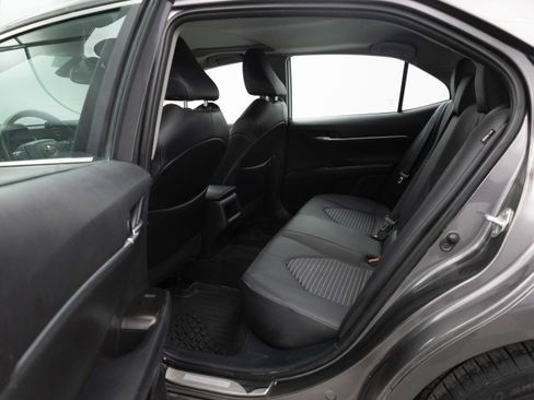 Used 2023 Toyota Camry SE w/ Cold Weather Package image 26