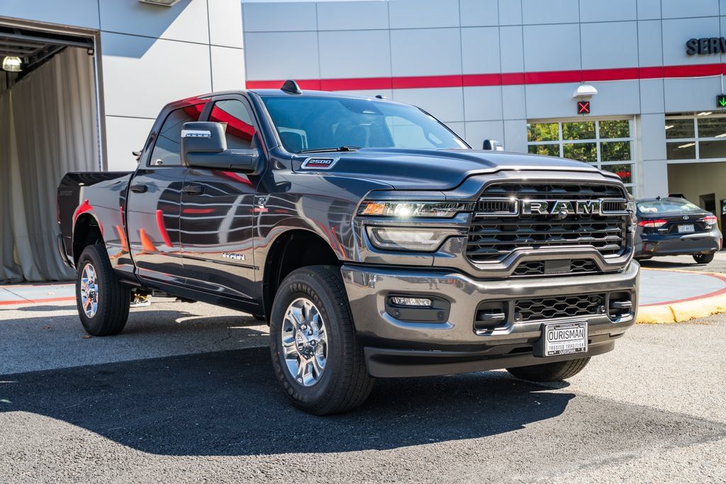 New 2027 RAM 2500 Big Horn AWD/4WD 360° Tour